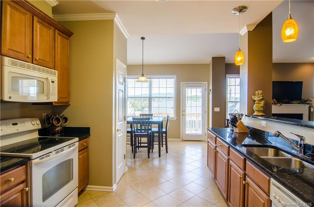 4 Holmes Lane - Photo 13