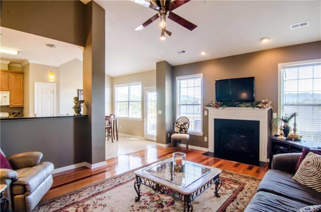 4 Holmes Lane - Photo 9