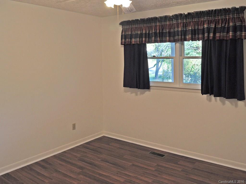37 Sunset Drive - Photo 12
