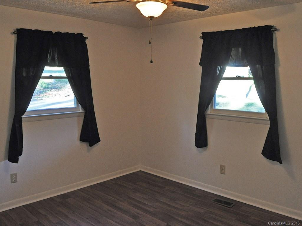 37 Sunset Drive - Photo 13