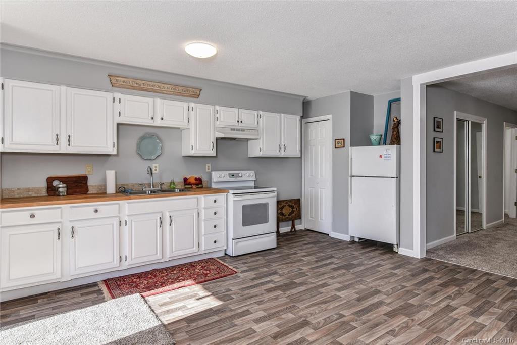 3325 Crooked Creek Road - Photo 14