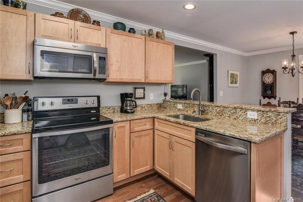 3325 Crooked Creek Road - Photo 7