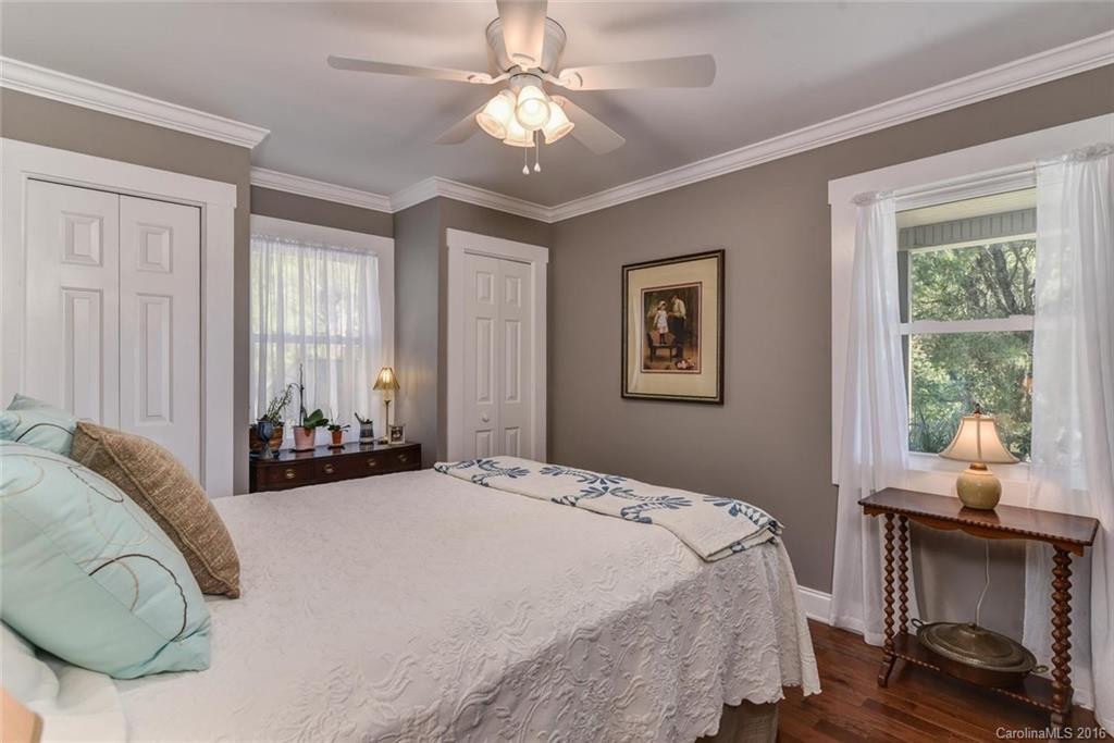 3325 Crooked Creek Road - Photo 8