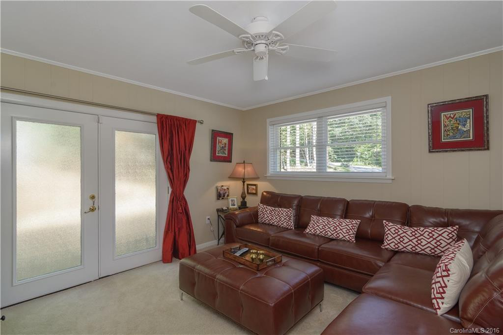 111 Dogwood Drive - Photo 16