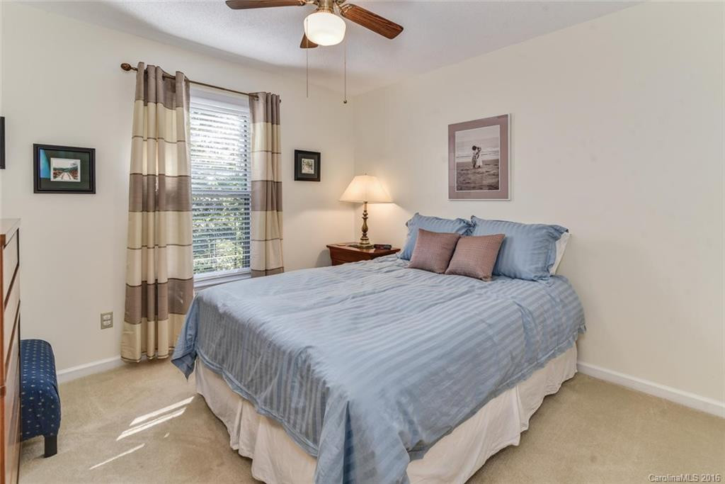 12 Holly Ridge Court - Photo 11
