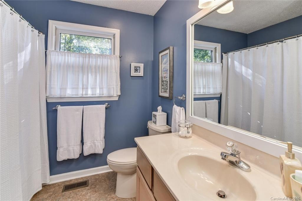 12 Holly Ridge Court - Photo 12