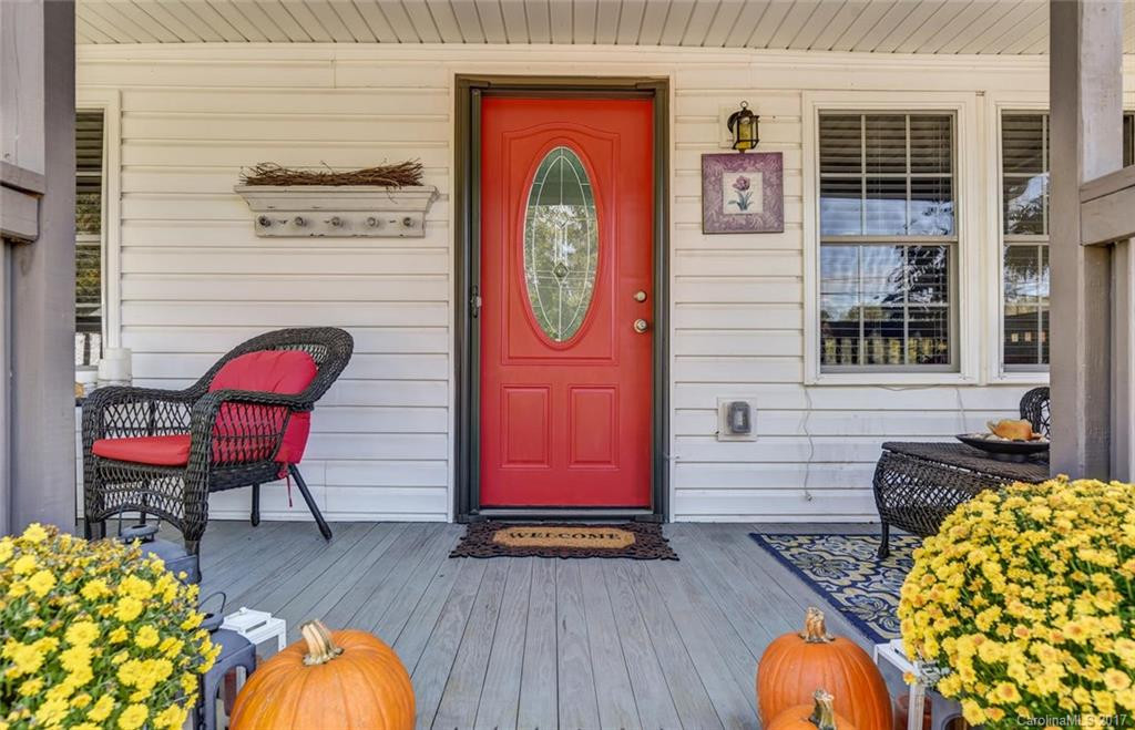 160 Main Street - Photo 2