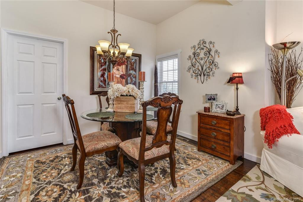 160 Main Street - Photo 8