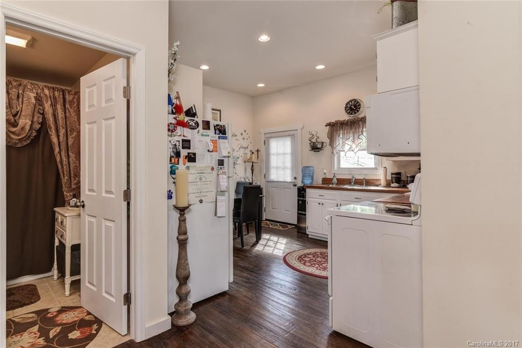 160 Main Street - Photo 9