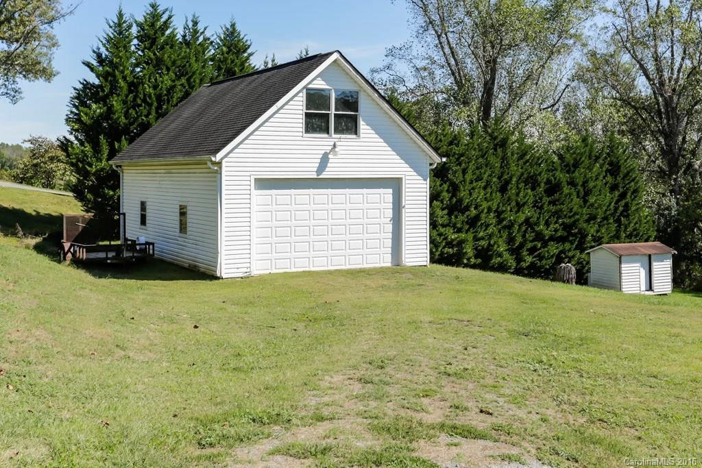 461 Hunting Drive #B23, C - Photo 23