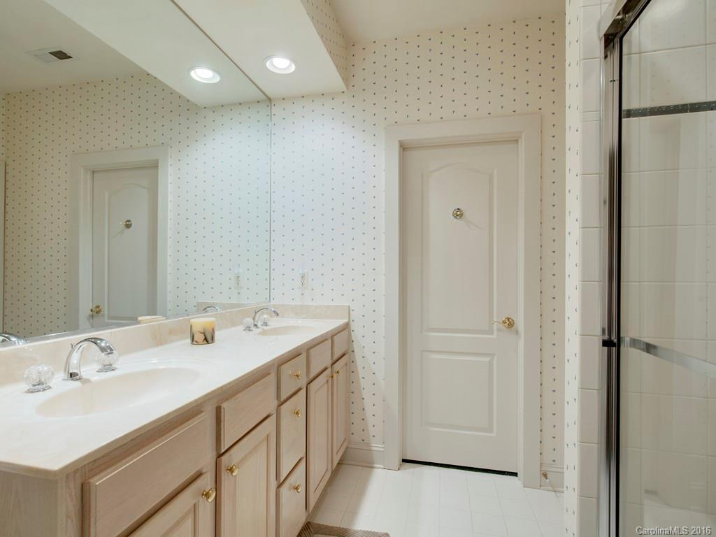 8 Meadow Ridge Lane - Photo 11