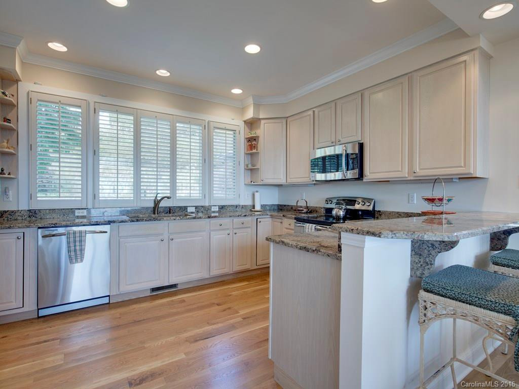 8 Meadow Ridge Lane - Photo 5