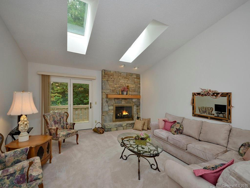 404 Laurel Oak Lane #- - Photo 3