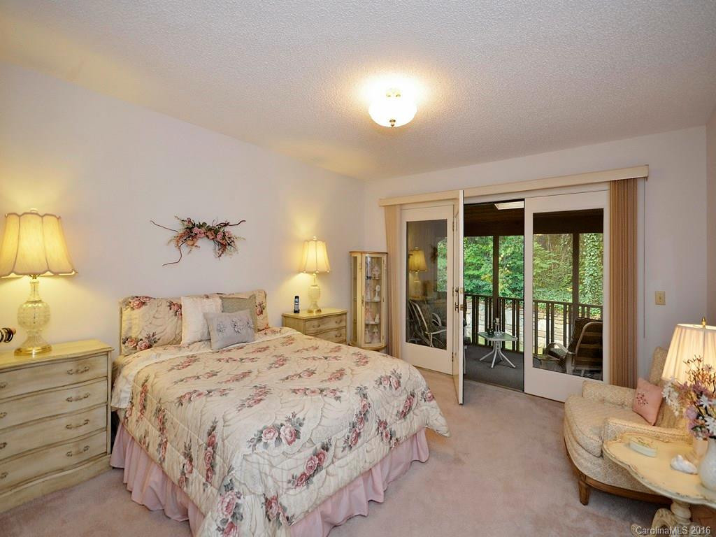 404 Laurel Oak Lane #- - Photo 6