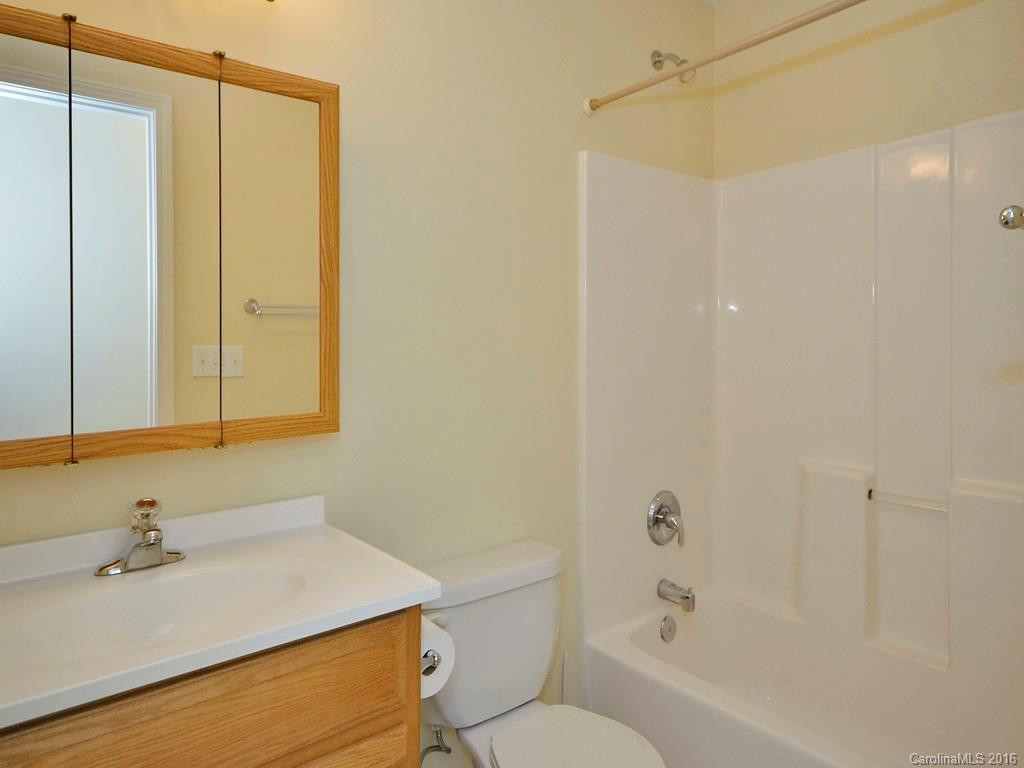 423 Oklahoma Avenue - Photo 6