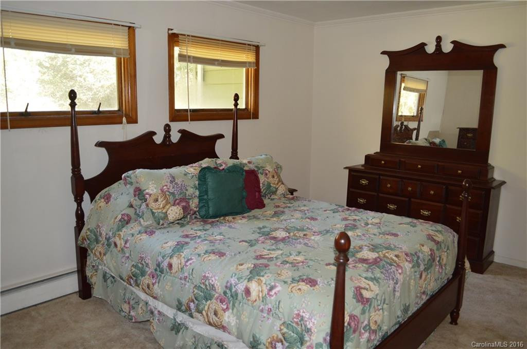 75 Parsonage Court - Photo 16