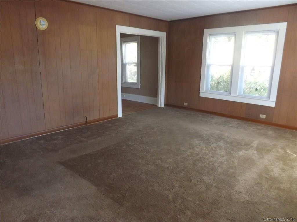 111 North Main Street - Photo 5