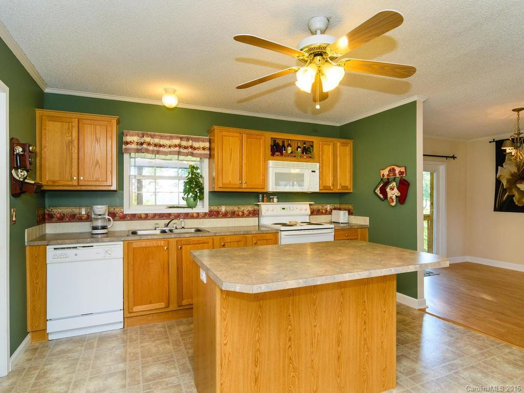 82 Colton Drive - Photo 7