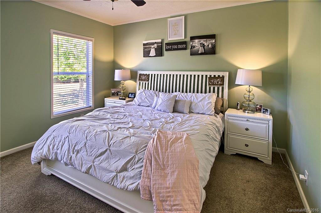 54 Ollace Court - Photo 14