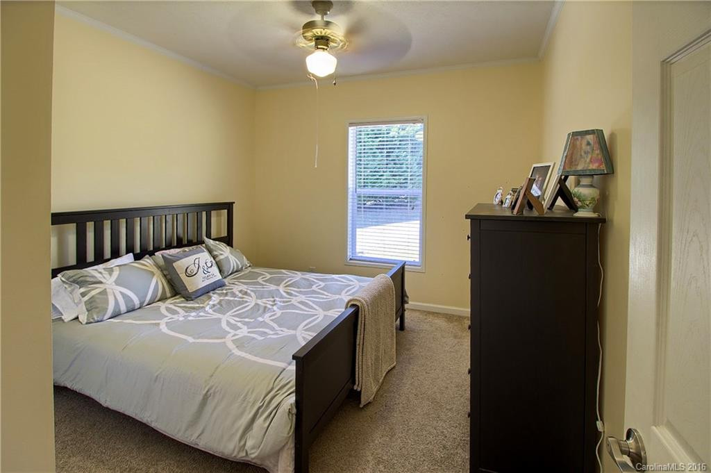 54 Ollace Court - Photo 19