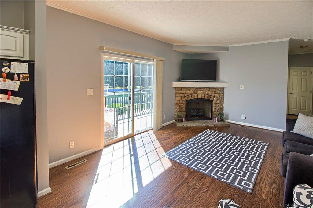 54 Ollace Court - Photo 9