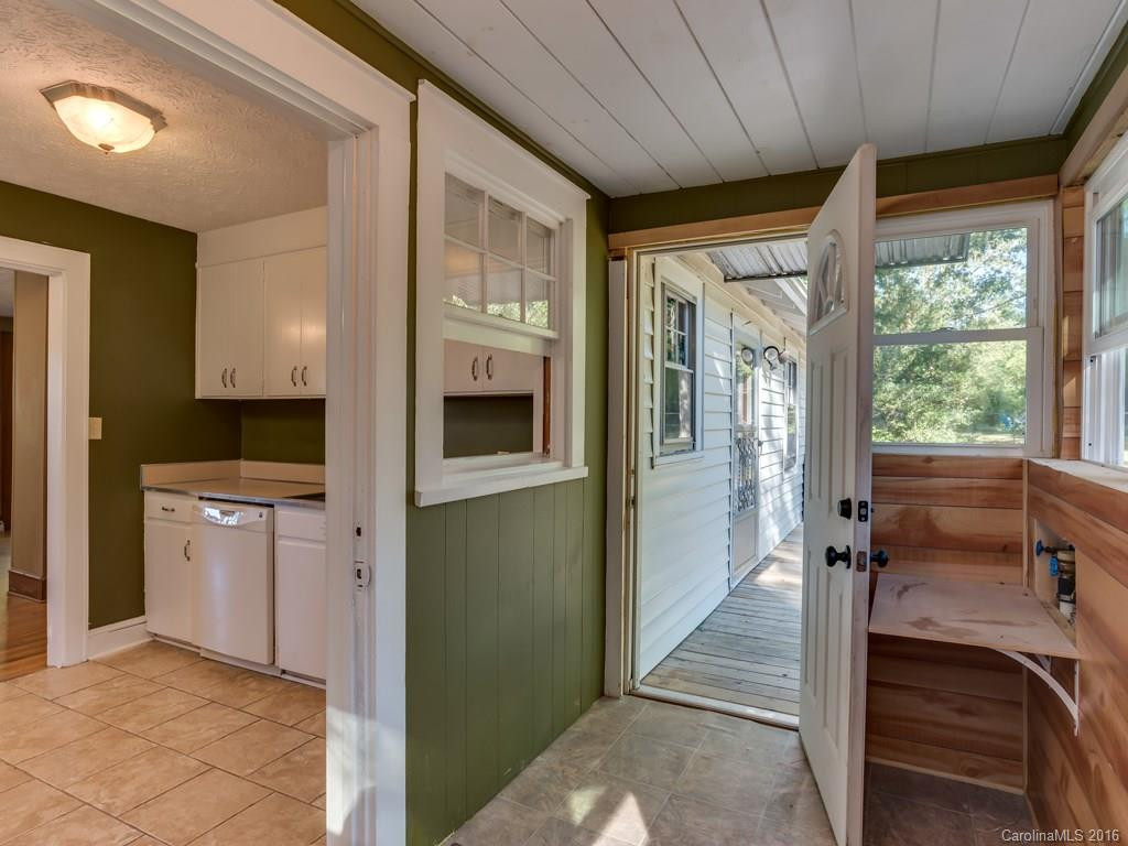 27 Linden Street - Photo 5