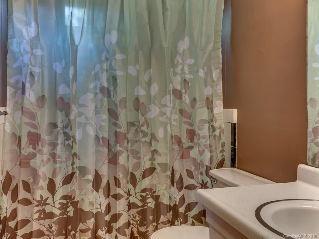 27 Linden Street - Photo 8