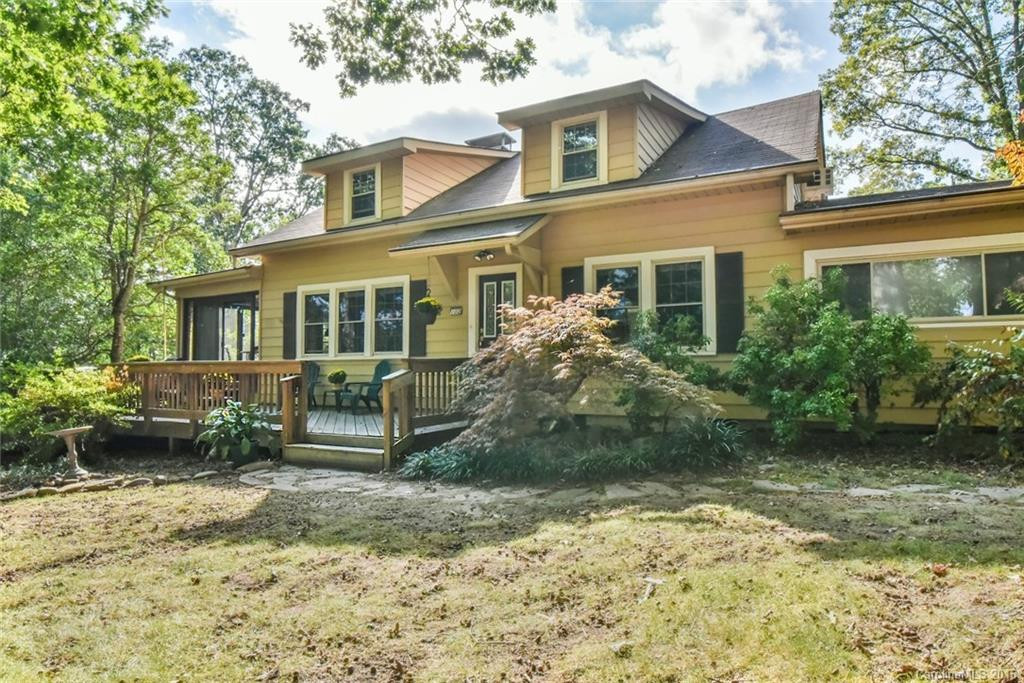 102 Poplar Street