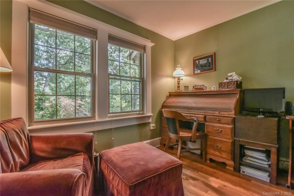 102 Poplar Street - Photo 16