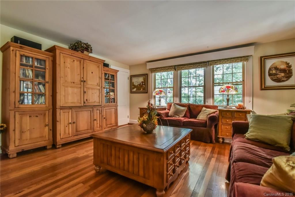 102 Poplar Street - Photo 4