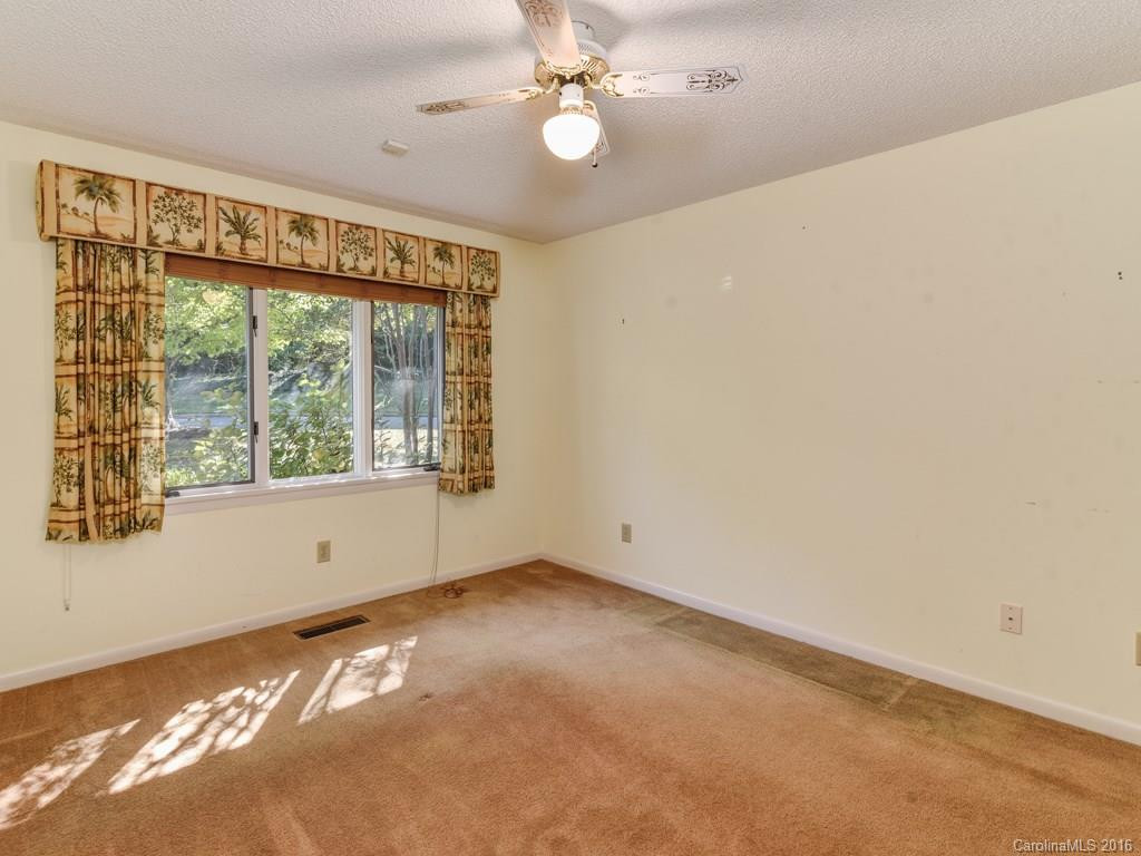 705 Crowfields Lane #1 - Photo 12