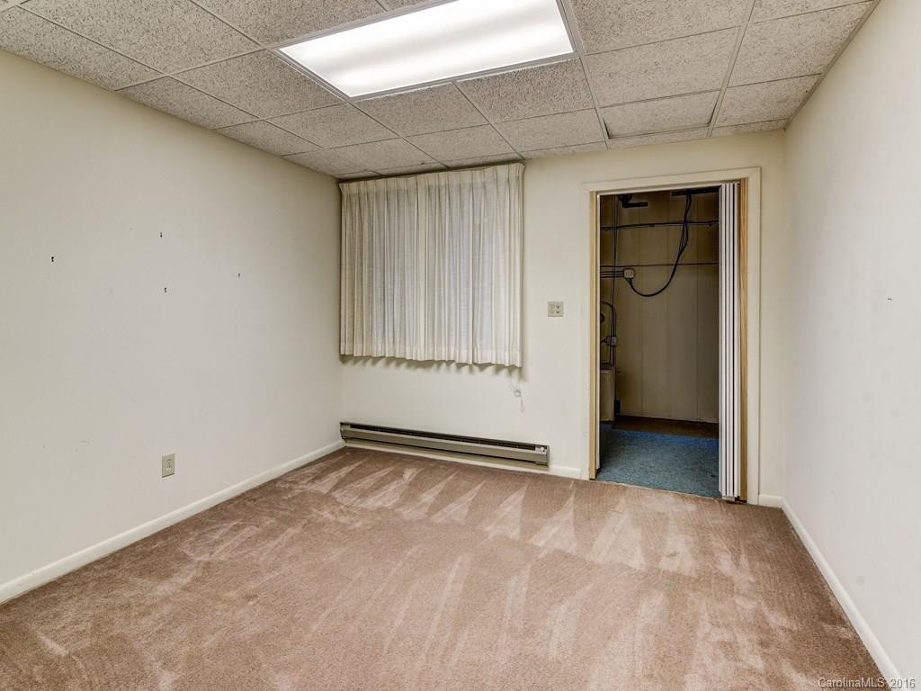 705 Crowfields Lane #1 - Photo 17