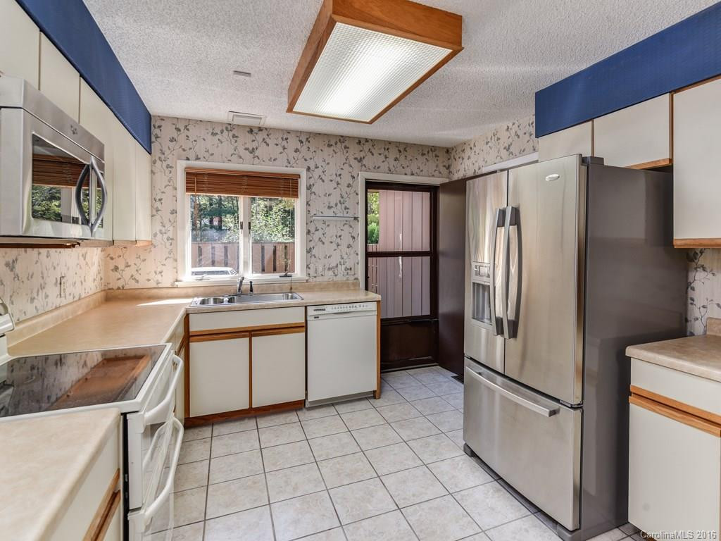 705 Crowfields Lane #1 - Photo 7