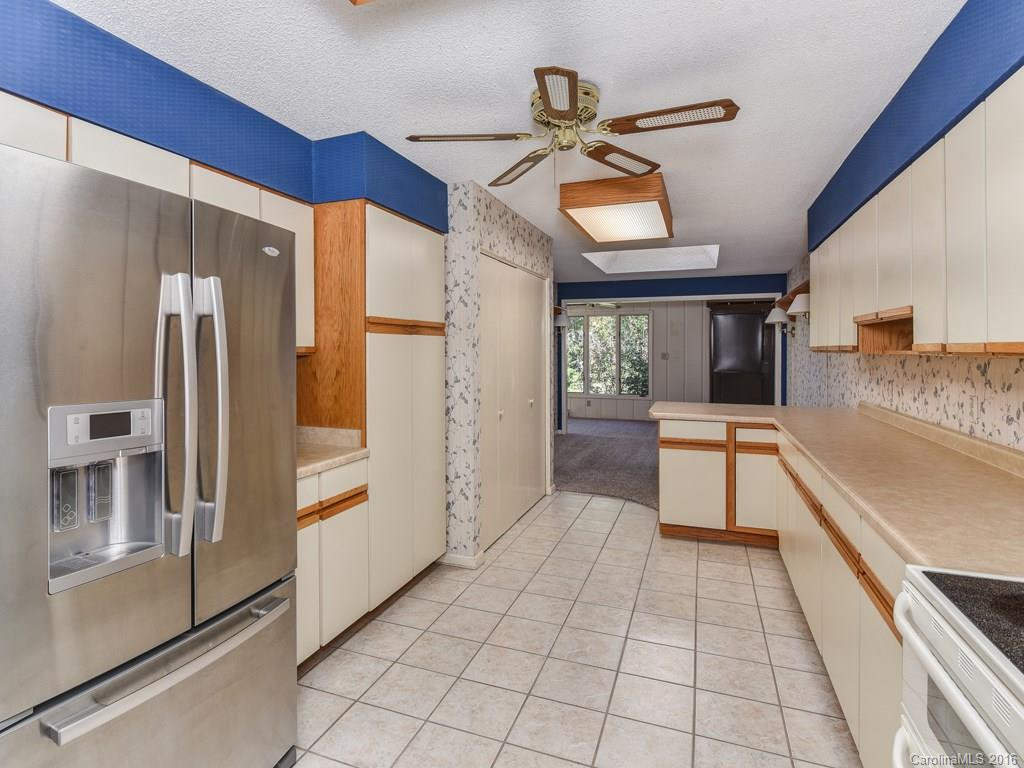 705 Crowfields Lane #1 - Photo 8