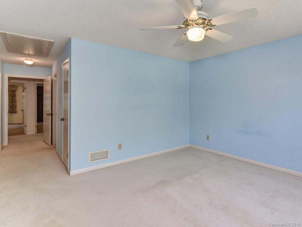 705 Crowfields Lane #1 - Photo 10