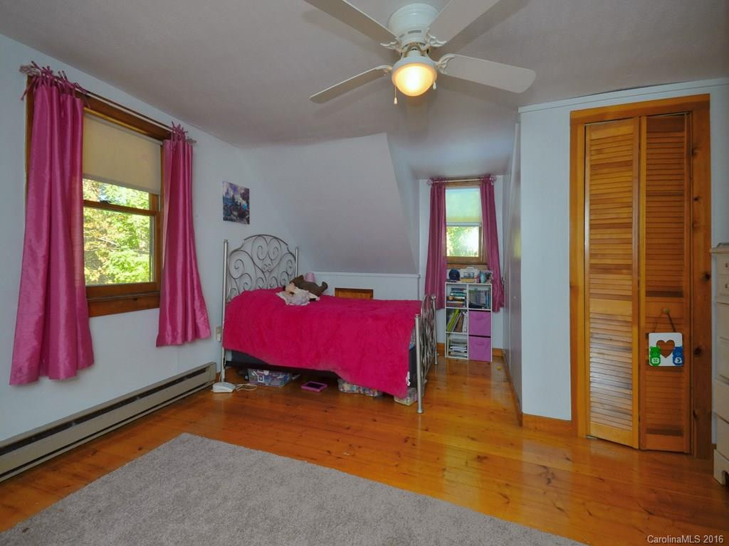 441 Apple Creek Road - Photo 11