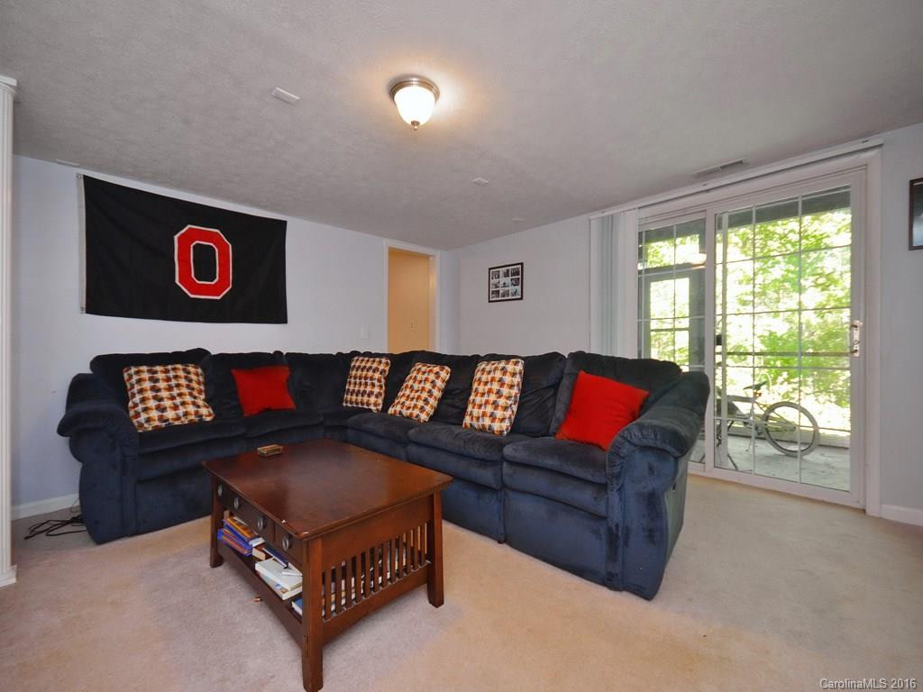 441 Apple Creek Road - Photo 14