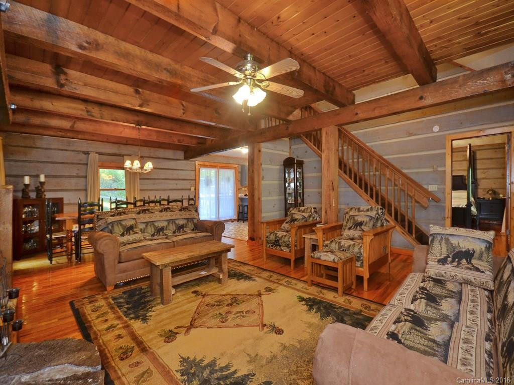 441 Apple Creek Road - Photo 3