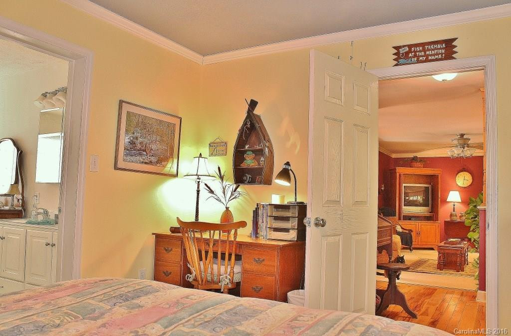 598 Black Hill Road - Photo 15