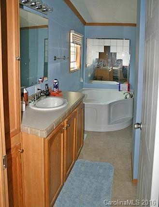 410 Nightingale Place - Photo 12