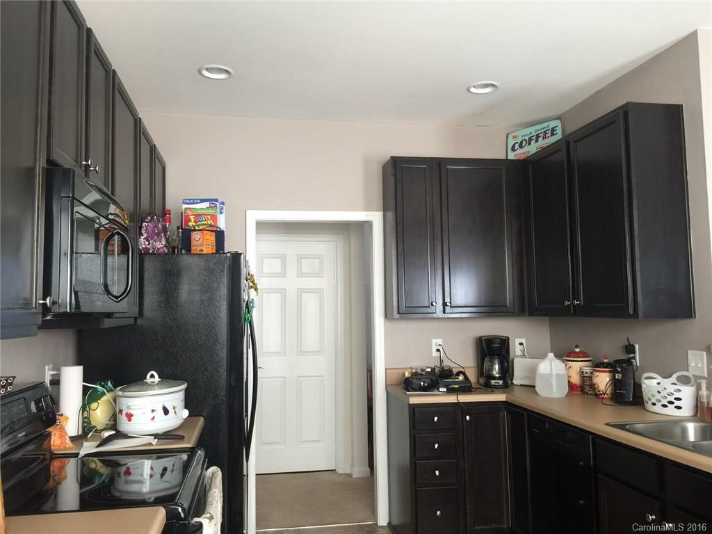 382 Swift Creek Road - Photo 10