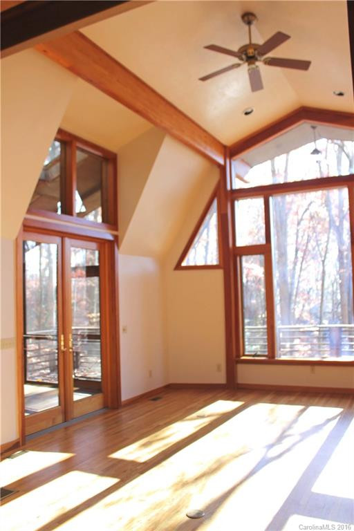 280 Kilgore Road - Photo 4