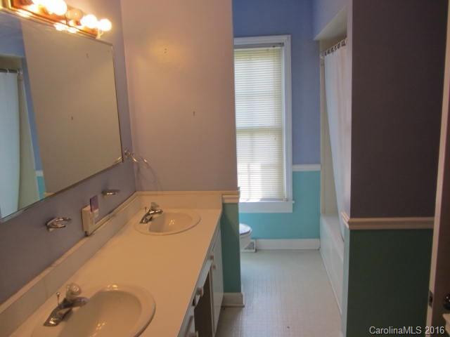 2558 Hwy 120 Highway - Photo 10