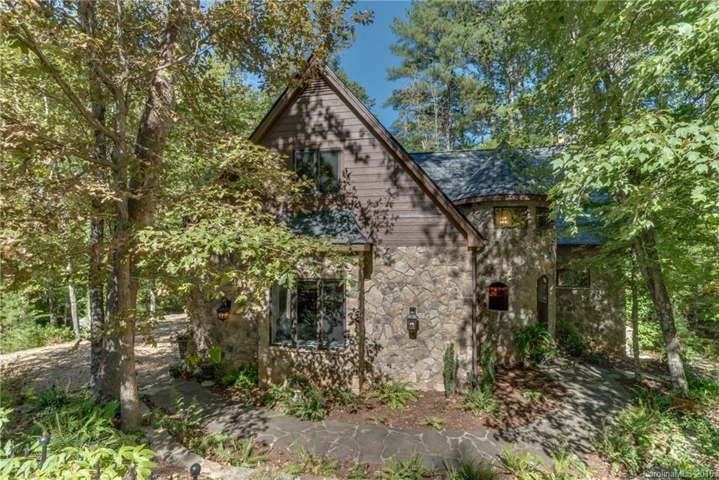 426 Lake Adger Parkway #28