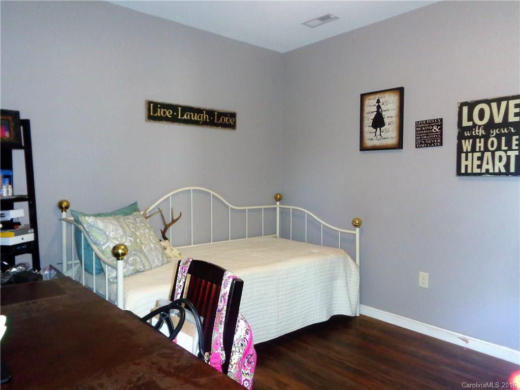 85 1/2 Wesley Street - Photo 13