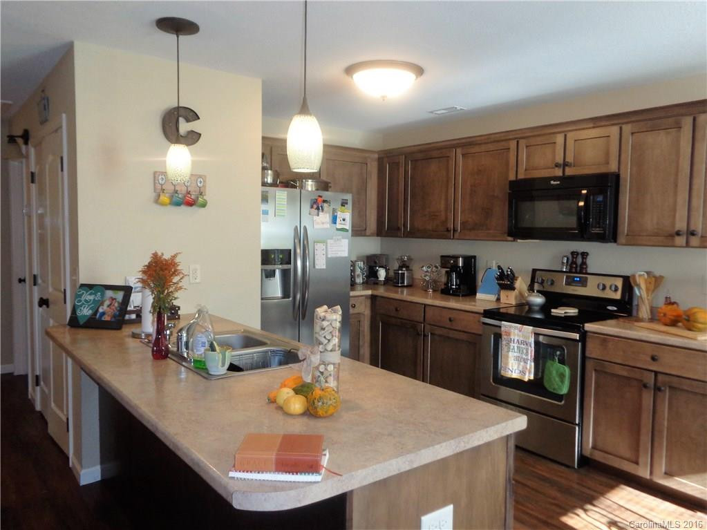 85 1/2 Wesley Street - Photo 6