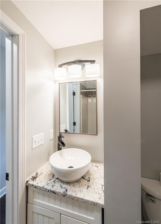 20 Moore Circle - Photo 16