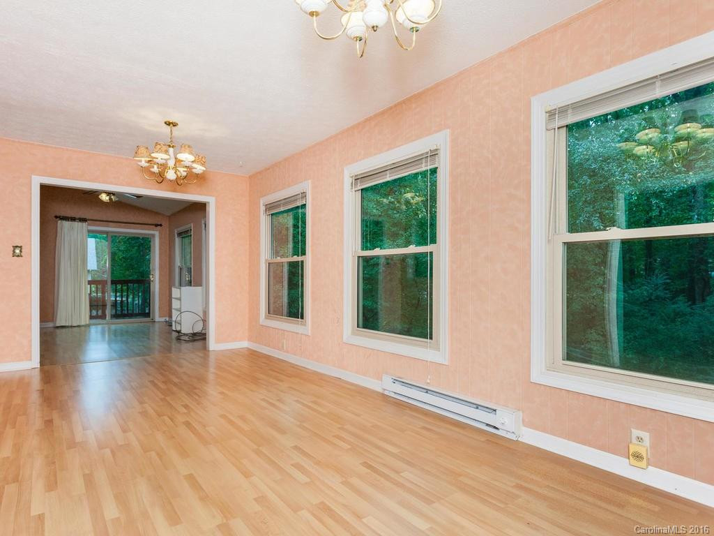 213 Saint Johns Street - Photo 12