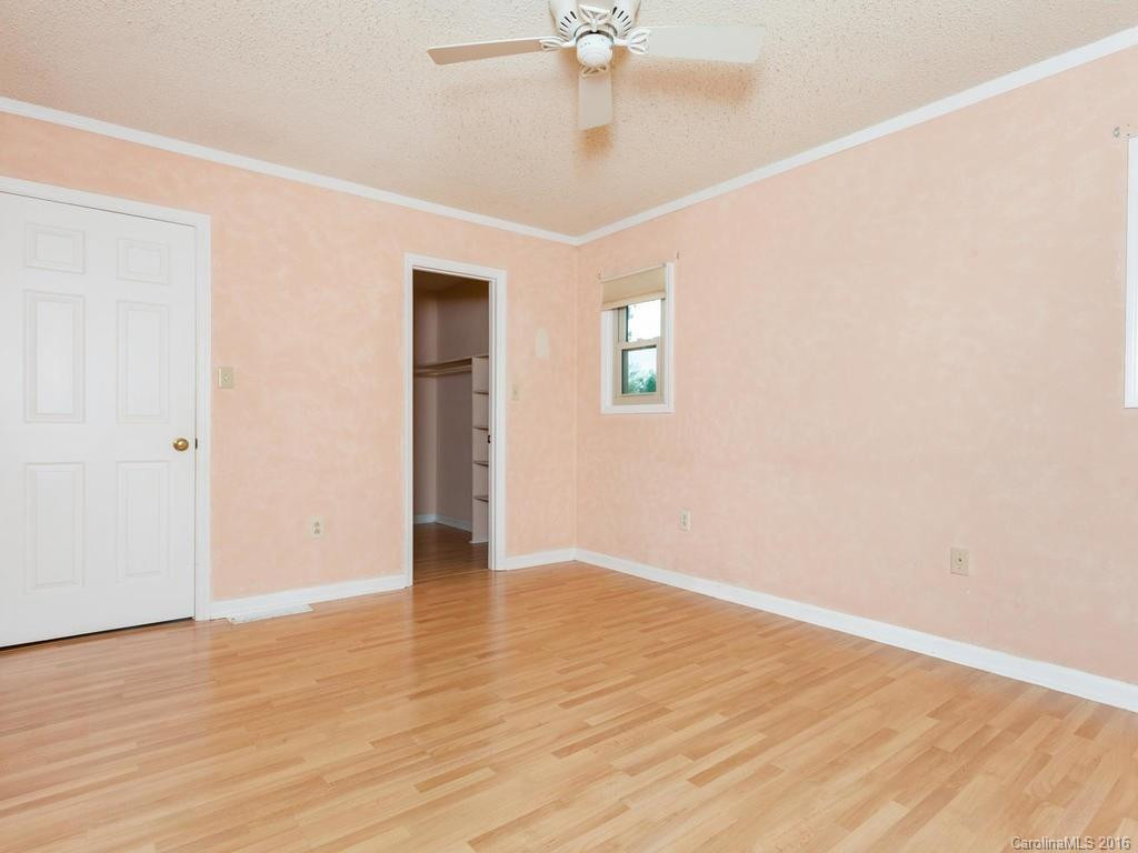 213 Saint Johns Street - Photo 15