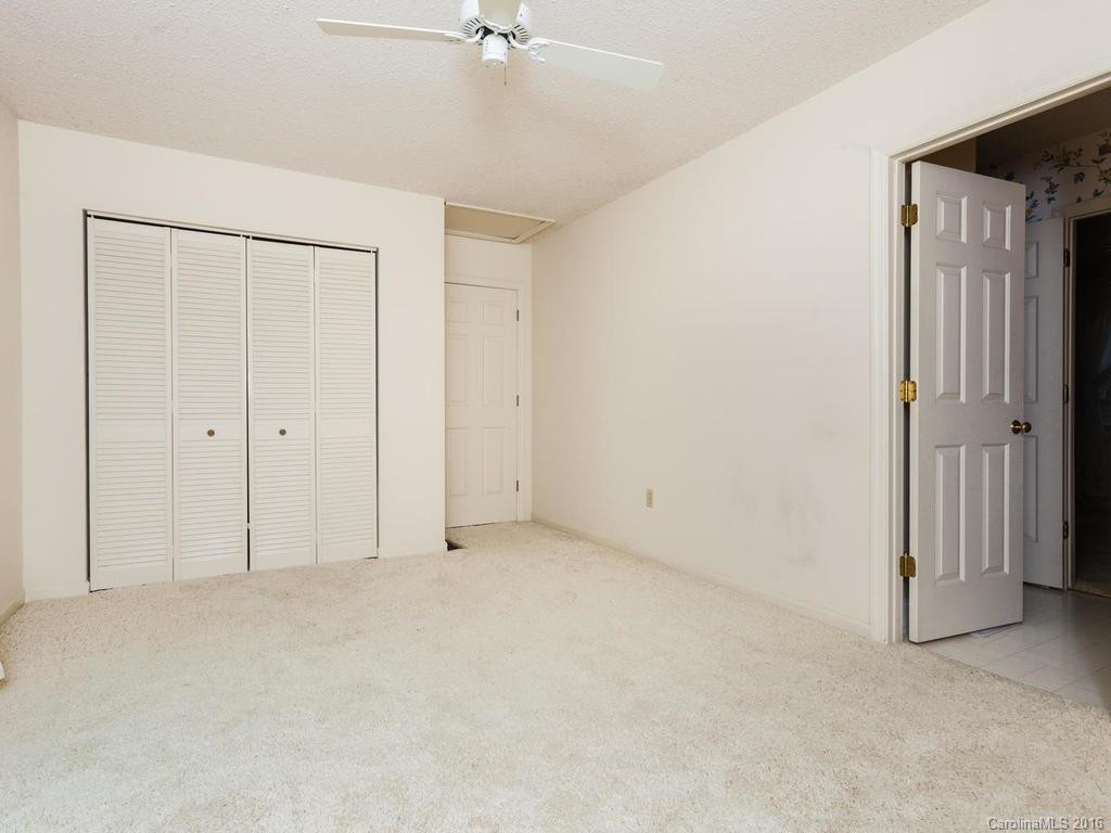 213 Saint Johns Street - Photo 21